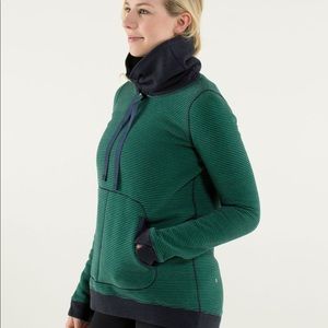 Lululemon Athletica Womens Avenue Fleece Pullover Hoodie Cowl Neck Sweatshirt